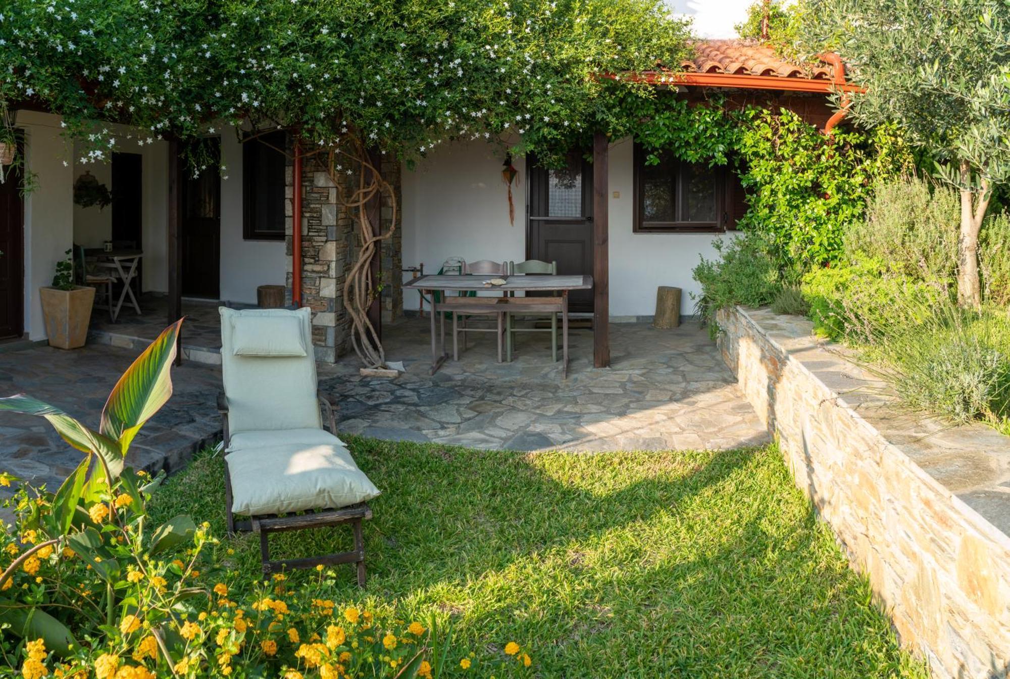 Akhinos Villa Achinos מראה חיצוני תמונה